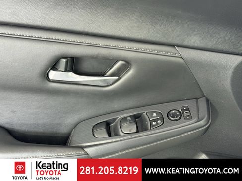 Used 2023 Nissan Sentra SV FWD image 12