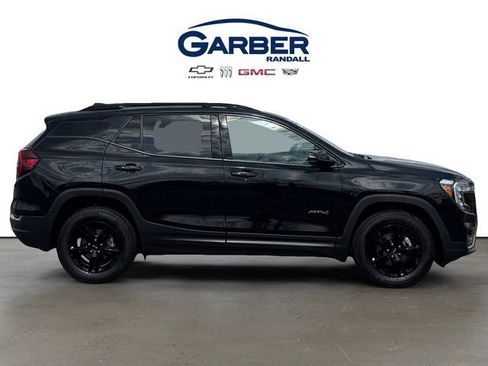 Used 2023 GMC Terrain AT4 image 6