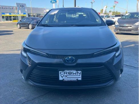 Used 2023 Toyota Corolla LE FWD image 16