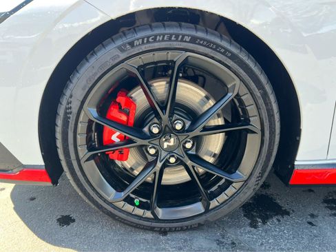 New 2026 Hyundai Elantra N FWD image 13