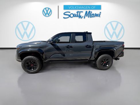 Used 2025 Toyota Tacoma TRD Pro w/ Tow Tech Package image 4