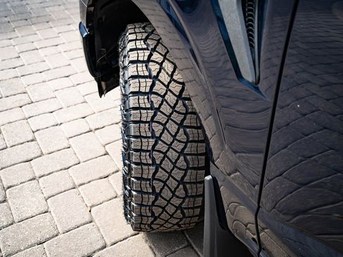 Used 2023 Ford F150 XL image 44