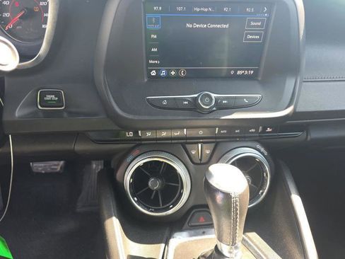 Used 2020 Chevrolet Camaro LT w/ RS Package RWD image 9