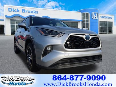 Used 2021 Toyota Highlander XLE