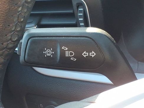 Used 2023 Ford Explorer XLT w/ Equipment Group 202A AWD/4WD image 26