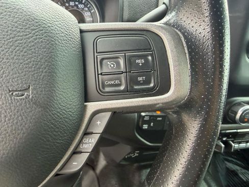 Used 2022 RAM 3500 Tradesman AWD/4WD image 27