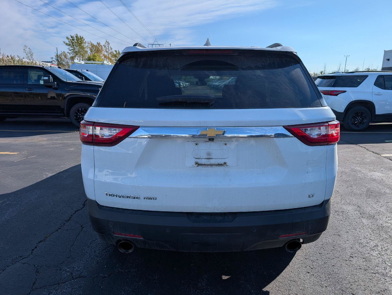 Used 2020 Chevrolet Traverse LT w/ Driver Confidence II Package AWD/4WD image 7