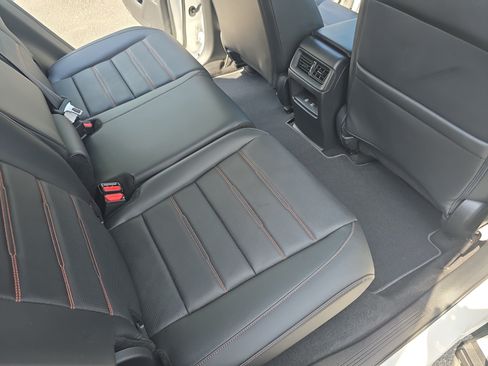 Used 2024 Honda CR-V Sport-L image 11