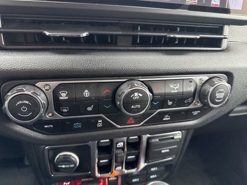 Used 2025 Jeep Wrangler Unlimited Sport S 4xe image 24