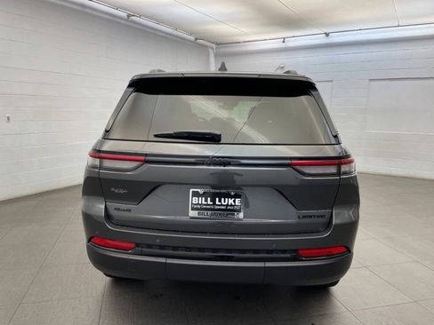 New 2025 Jeep Grand Cherokee Limited image 4