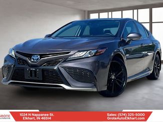 Used 2022 Toyota Camry XSE FWD video 1