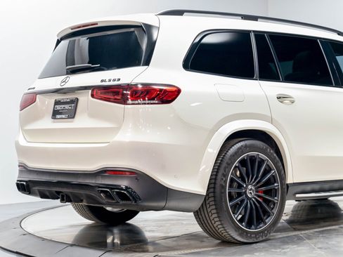 Used 2021 Mercedes-Benz GLS 63 AMG 4MATIC image 17
