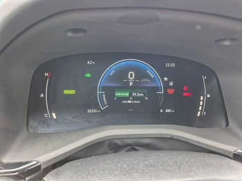 Used 2025 Toyota Camry LE image 22