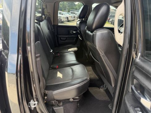 Used 2017 RAM 1500 Laramie AWD/4WD image 24