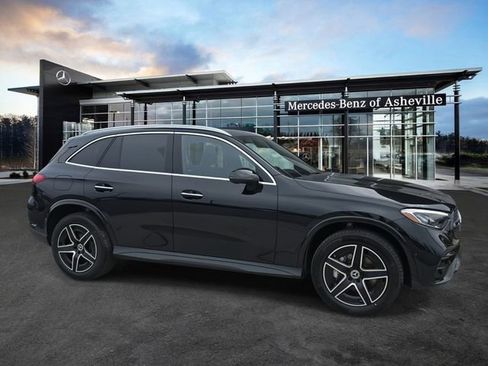 New 2026 Mercedes-Benz GLC 300 4MATIC image 1