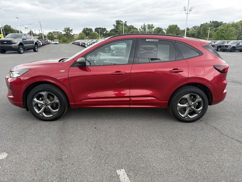 Used 2024 Ford Escape ST-Line AWD/4WD image 7