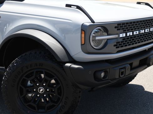 New 2026 Ford Bronco Badlands AWD/4WD image 2