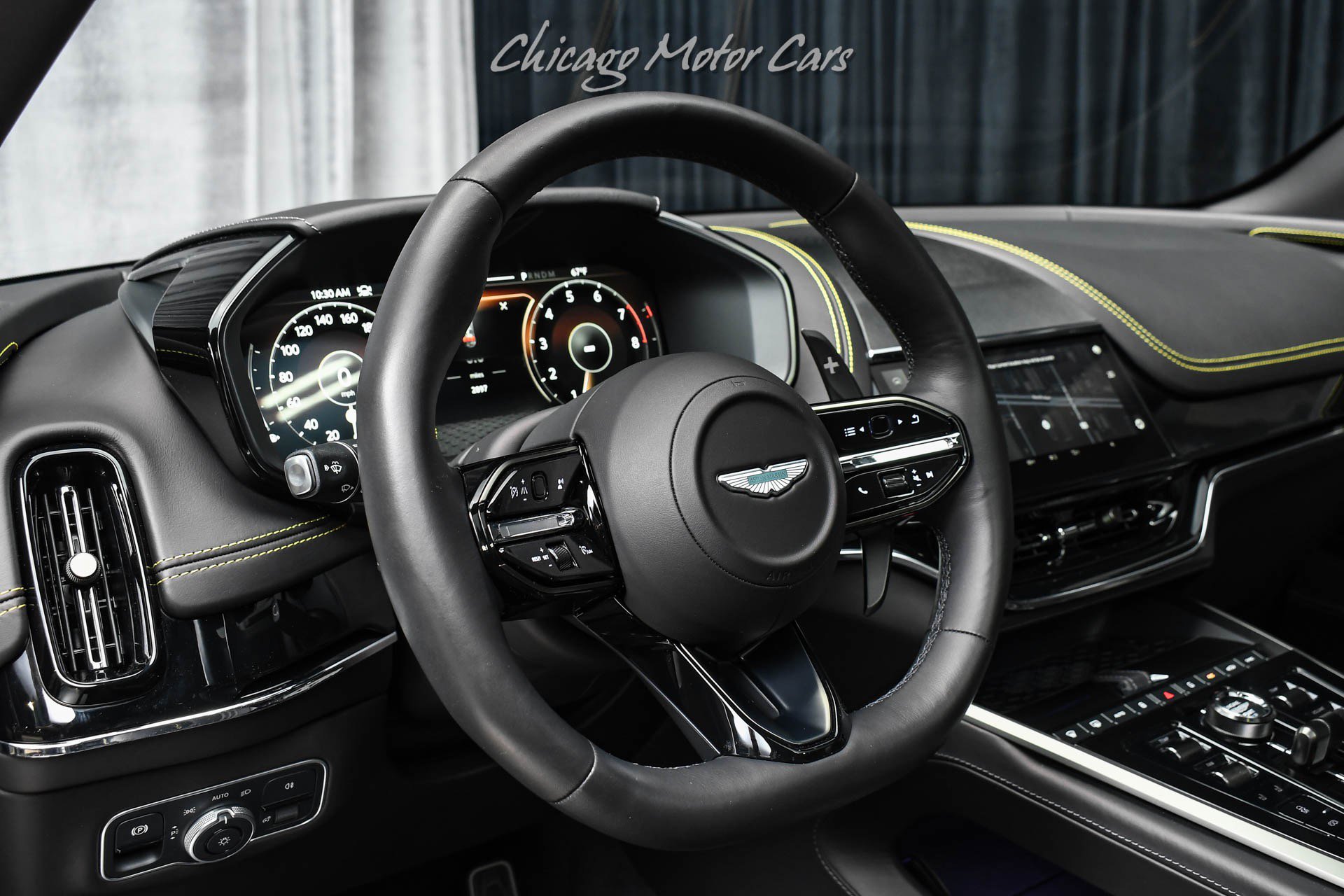 Used 2025 Aston Martin DBX 707 AWD/4WD image 9