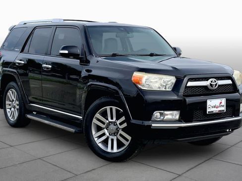 Used 2011 Toyota 4Runner Limited RWD image 2