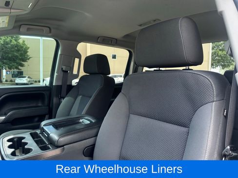 Used 2018 Chevrolet Silverado 1500 LT w/ Trailering Package AWD/4WD image 16