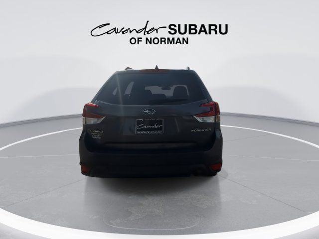 Used 2021 Subaru Forester AWD/4WD image 7