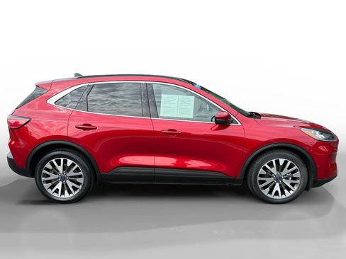 Used 2020 Ford Escape Titanium FWD image 6