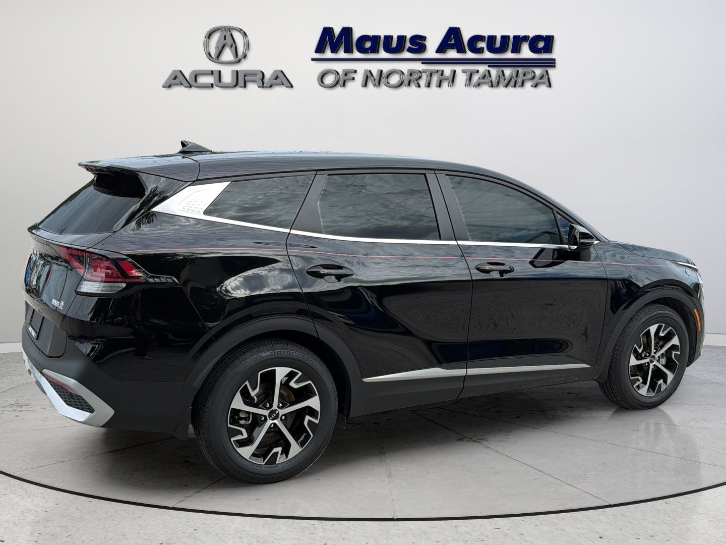 Used 2025 Kia Sportage EX FWD image 12