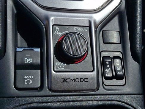 Certified 2023 Subaru Forester Premium AWD/4WD image 27