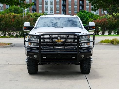 Used 2015 Chevrolet Silverado 3500 High Country w/ Duramax Plus Package AWD/4WD image 4