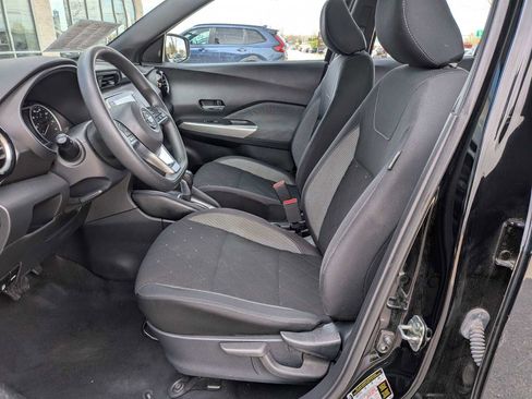 Used 2020 Nissan Kicks SV FWD image 15