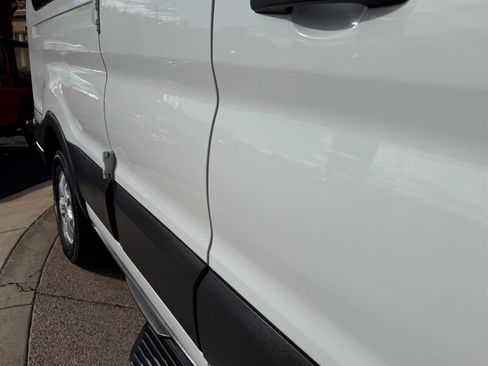 Used 2016 Ford Transit 350 XLT image 29