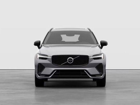 New 2026 Volvo XC60 B5 Plus w/ Protection Package Premier image 7