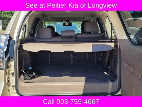 Used 2014 Lexus GX 460 Luxury AWD/4WD image 9