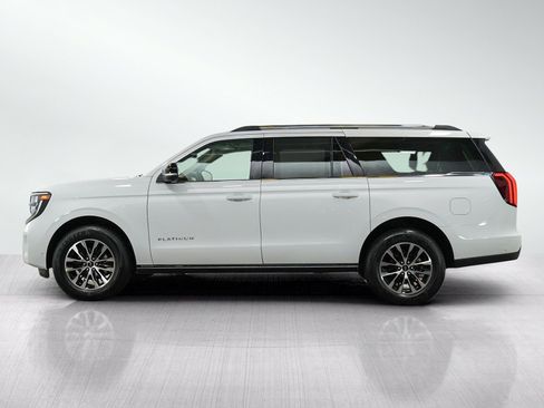 Used 2025 Ford Expedition Max Platinum AWD/4WD image 2