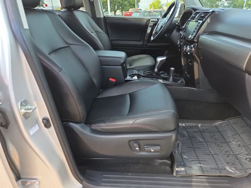 Used 2024 Toyota 4Runner TRD Off-Road Premium w/ Moonroof Package AWD/4WD image 22
