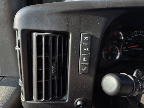 Used 2023 Chevrolet Express 3500 LS RWD image 27