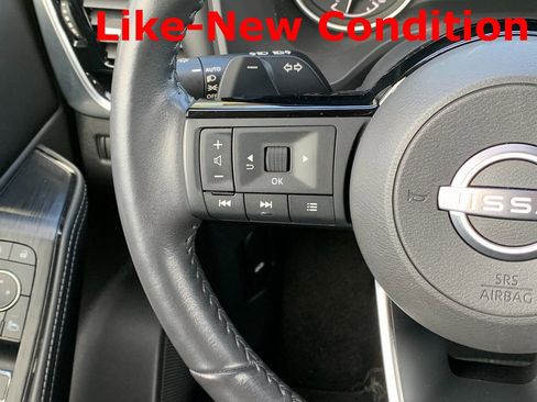 Used 2023 Nissan Rogue SL w/ SL Premium Package image 13