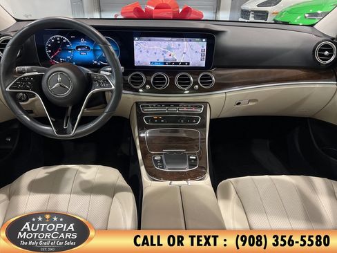 Used 2021 Mercedes-Benz E 350 4MATIC Sedan image 27