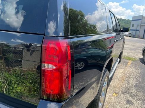 Used 2016 Chevrolet Suburban LTZ AWD/4WD image 20
