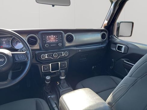 Used 2021 Jeep Wrangler Unlimited Sport AWD/4WD image 24