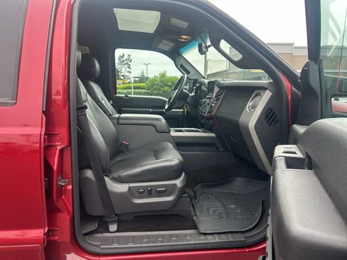 Used 2014 Ford F350 Lariat w/ Lariat Ultimate Package AWD/4WD image 27