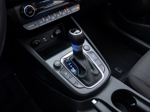 Used 2022 Hyundai Kona SEL w/ Convenience Package image 12