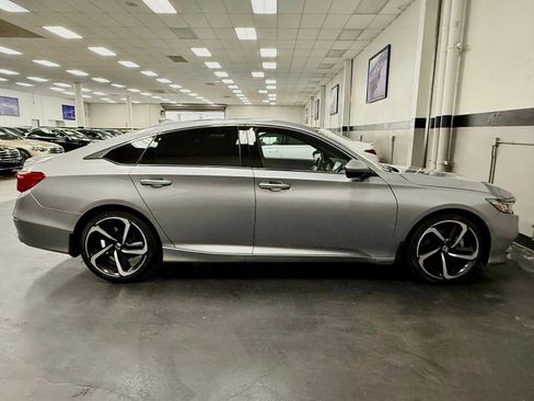 Used 2020 Honda Accord Sport image 13