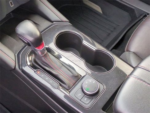 Used 2021 Chevrolet Blazer RS w/ Enhanced Convenience Package image 17