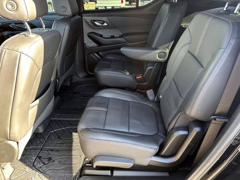 Certified 2024 Chevrolet Traverse RS w/ LPO, Floor Liner Package image 12