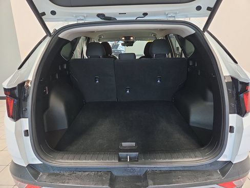 Used 2024 Hyundai Tucson SEL FWD image 12