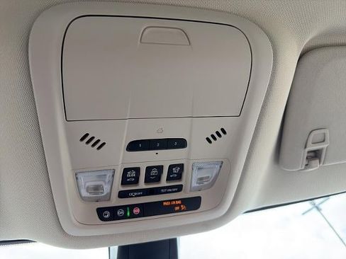 Used 2023 Buick Enclave Premium w/ Experience Buick Package AWD/4WD image 36