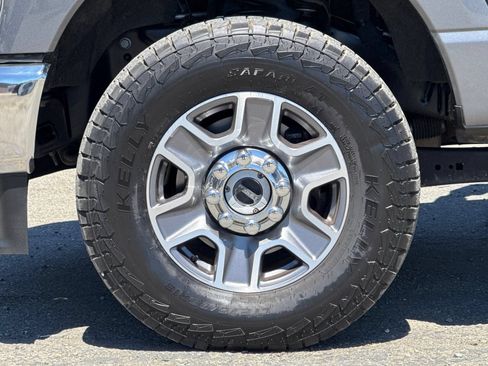 Certified 2024 Ford F250 Lariat AWD/4WD image 27