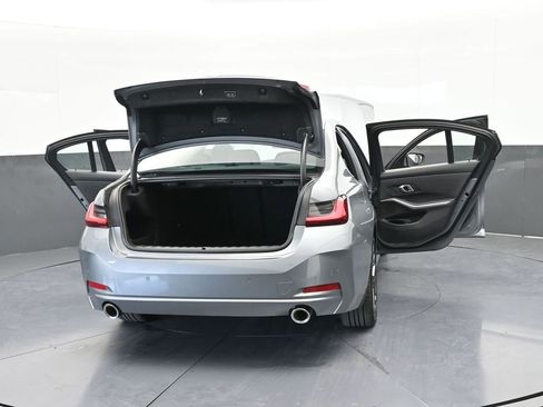 Used 2025 BMW 330i Sedan image 77
