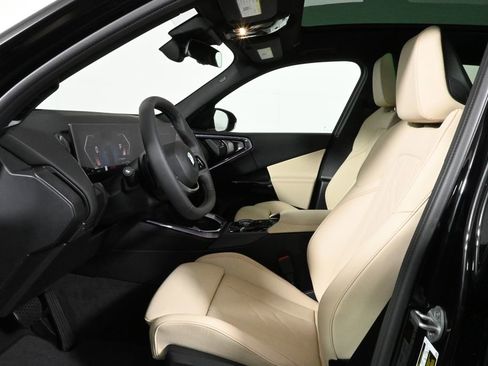 New 2026 BMW X3 xDrive30 w/ Premium Package image 3